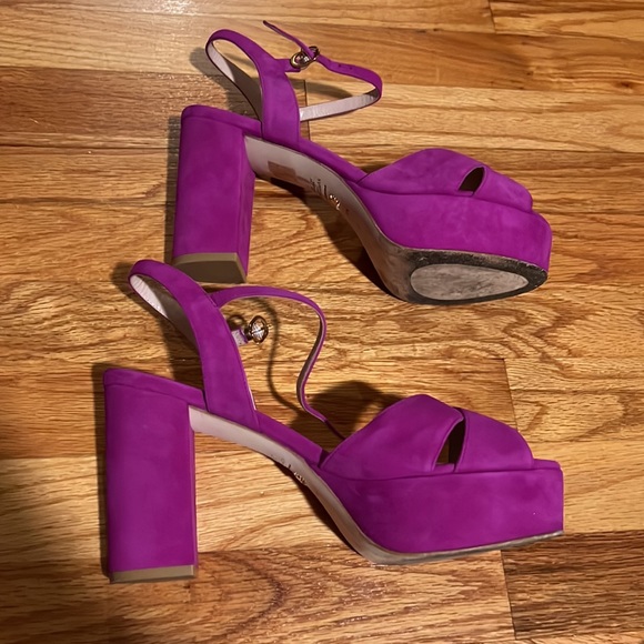 Stuart Weitzman Ivona Heel Raspberry Suede 9.5 - Picture 8 of 9